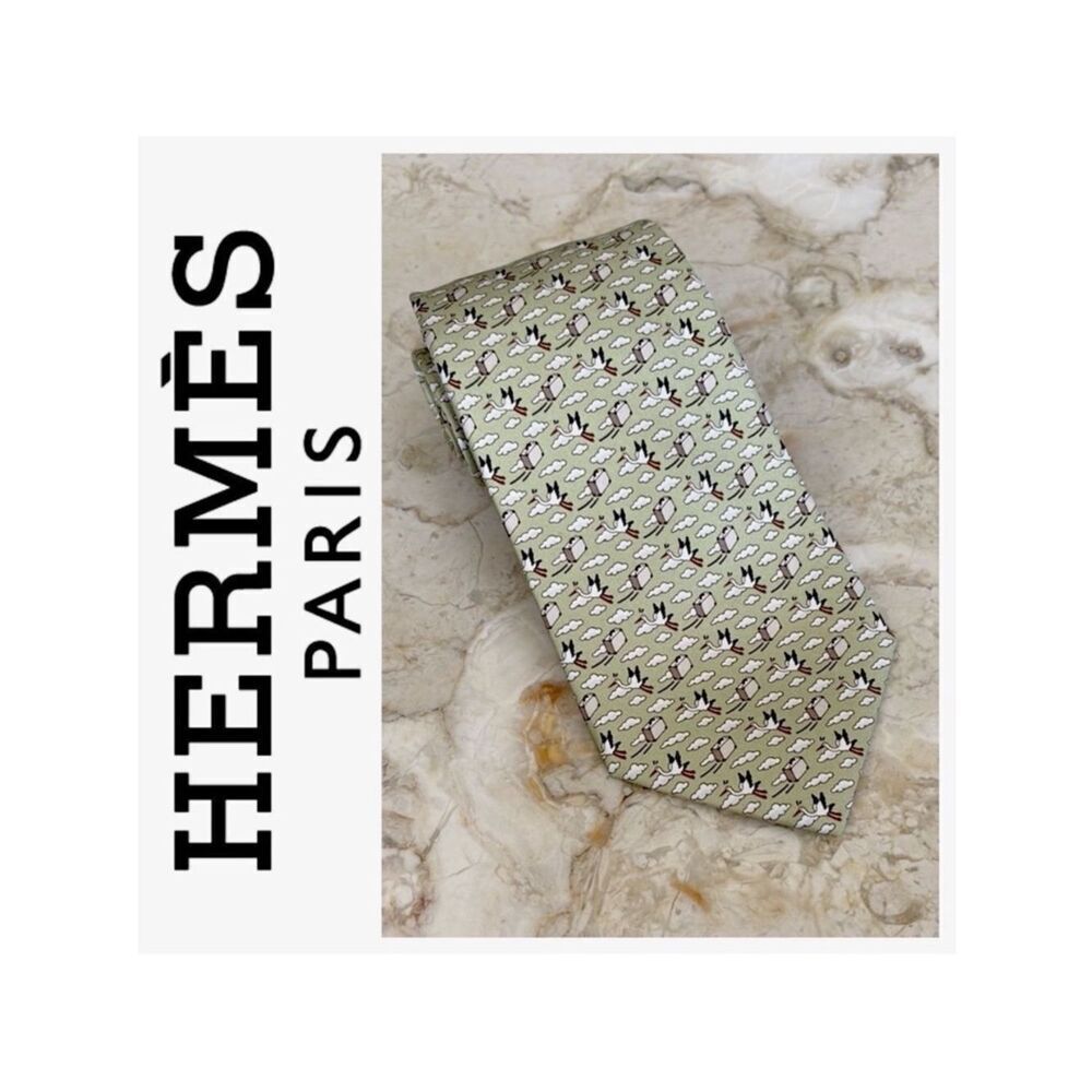 Hermès 100% Silk Printed Tie Whimsical Storks & Suitcase New Dad Tie